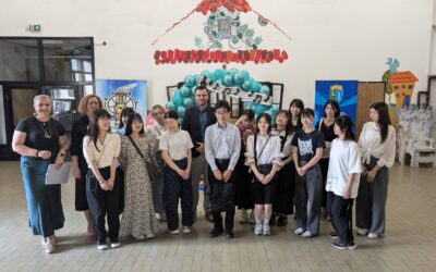 JAPANSKI PROFESORI I STUDENTI ODUŠEVLJENI POSJETOM OSNOVNOJ ŠKOLI MATE LOVRAKA U PETRINJI
