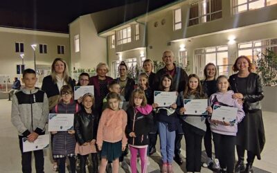 Radovi naših učenika na izložbi “𝗛𝗿𝘃𝗮𝘁𝘀𝗸𝗶 𝗯𝗿𝗮𝗻𝗶𝘁𝗲𝗹𝗷𝗶 – 𝗷𝘂𝗻𝗮𝗰𝗶 𝗺𝗼𝗱𝗲𝗿𝗻𝗼𝗴 𝗱𝗼𝗯𝗮”