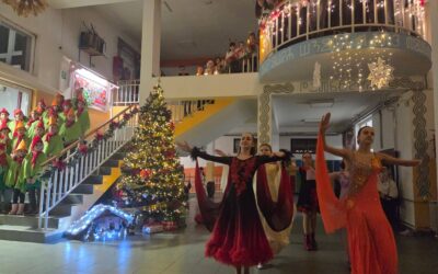 Božićna priredba i humanitarni sajam u našoj školi